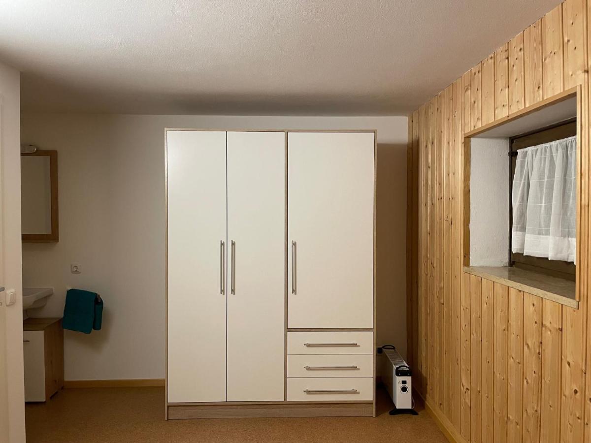 Grosszuegiges Domizil, 90Qm, Mit Terrasse, Garten, Infrarotkabine Und Garage Marquartstein Eksteriør bilde